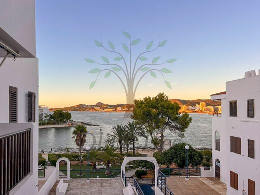Luxury Apartment for sale in Sant Josep de Sa Talaia, 475 000 €, Photo 1