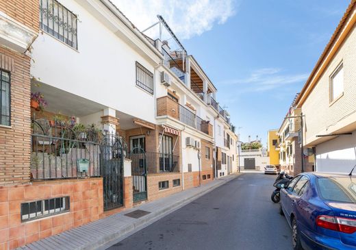 Luxury House for sale in Armilla, 400 000 €, Photo 2