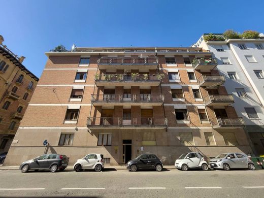 Appartement de luxe à vendre à Turin, 585 000 €, Photo 2