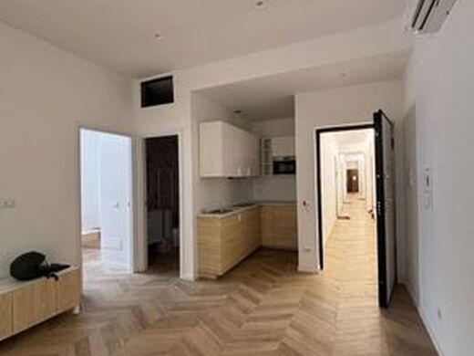 Appartement de luxe à vendre à Rome, 450 000 €, Photo 2