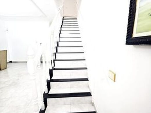 Maison de luxe à vendre à San Fernando, 790 000 €, Photo 2