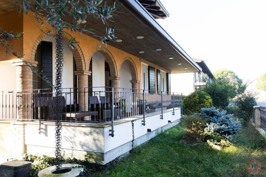 Luxury House for sale in Ravenna, 690 000 €, Photo 3