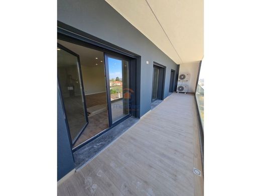 Appartement de luxe à vendre à Loures, 465 000 €, Photo 3