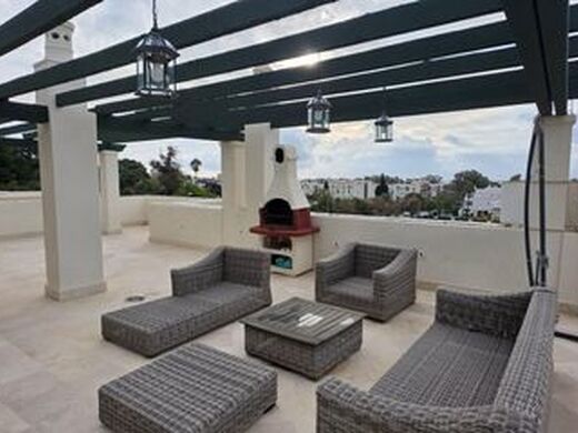 Luxury Apartment for sale in Marbella, 940 000 €, Photo 3