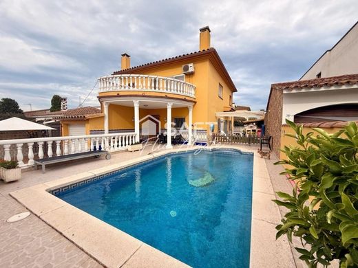 Luxury House for sale in Castelló d'Empúries, 580 000 €, Photo 5