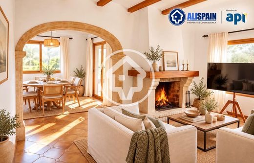 Maison de luxe à vendre à Javea, 648 000 €, Photo 2