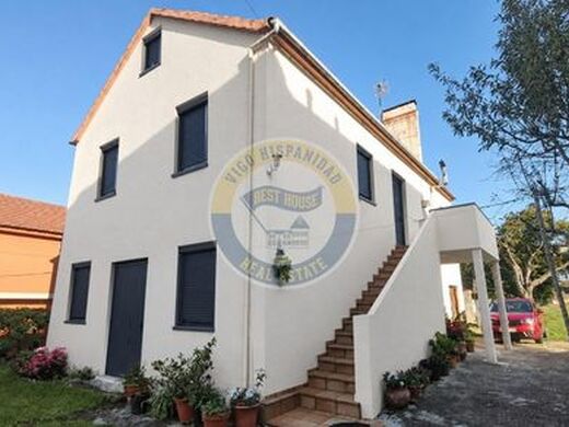 Maison de luxe à vendre à Vigo, 420 000 €, Photo 2