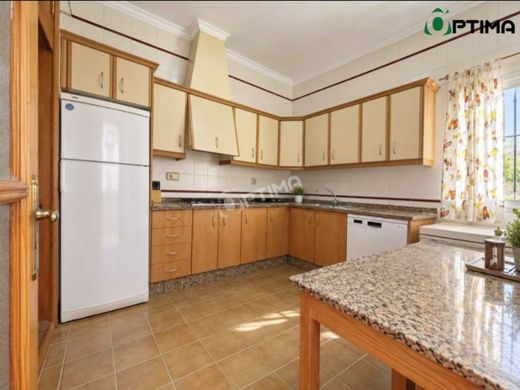Maison de luxe à vendre à Almonte, 630 000 €, Photo 3