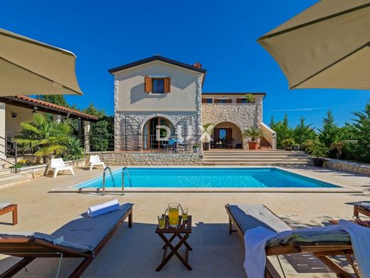 Luxury House for sale in Svetvincenat, 750 000 €, Photo 3