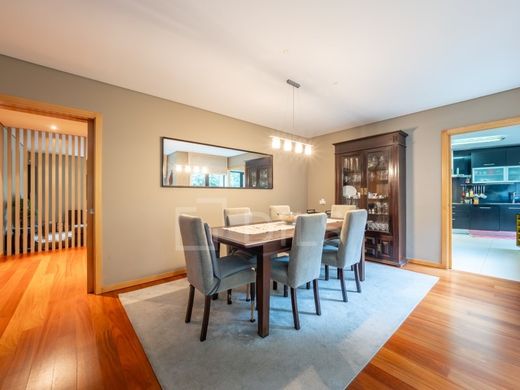Luxury House for sale in Porto, 990 000 €, Photo 3