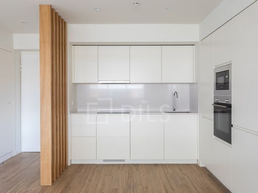Luxury Apartment for sale in Lisbon, 695 000 €, Photo 6