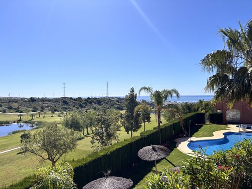 Maison de luxe à vendre à Estepona, 882 000 €, Photo 4