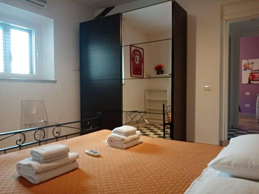 Luxury Apartment for sale in Rome, 770 000 €, Photo 5