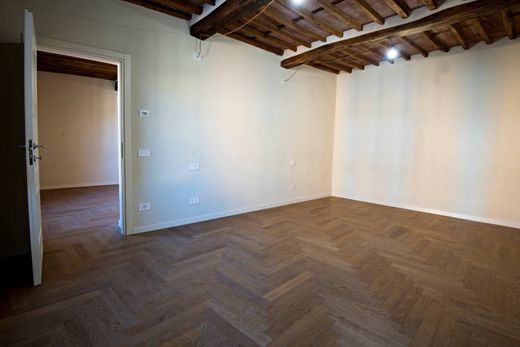 Appartement de luxe à vendre à Lucca, 650 000 €, Photo 7