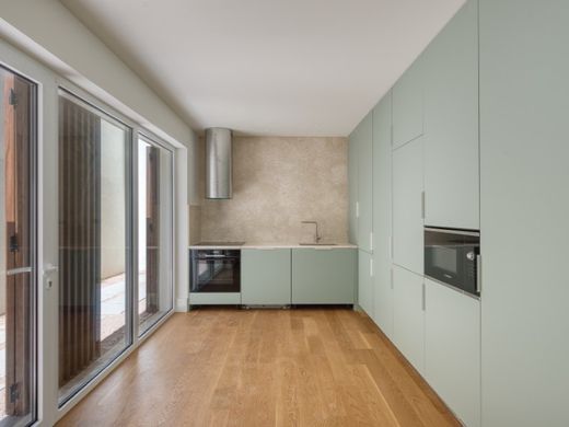 Appartement de luxe à vendre à Lisbon, 555 000 €, Photo 2