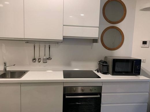 Appartement de luxe à vendre à Milan, 850 000 €, Photo 3