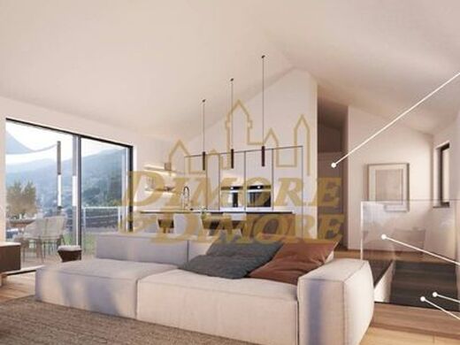 Maison de luxe à vendre à Ghiffa, 1 000 000 €, Photo 3