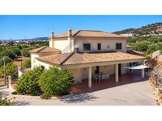 Luxury House for sale in Loulé, 1 175 000 €, Photo 3