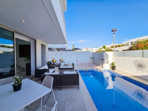 Luxury House for sale in Lagos, 1 195 000 €, Photo 3