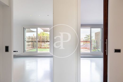 Appartement de luxe à vendre à Barcelona, 615 000 €, Photo 3