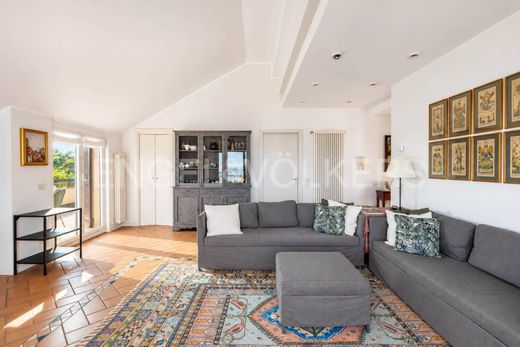 Luxury Apartment for sale in Stresa, 485 000 €, Photo 4
