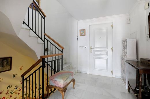 Maison de luxe à vendre à Granada, 450 000 €, Photo 4
