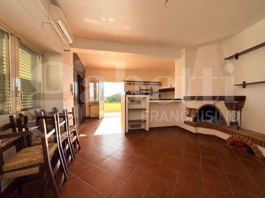 Maison de luxe à vendre à Monte Di Procida, 695 000 €, Photo 5