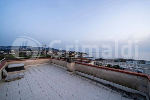 Luxury Apartment for sale in Livorno, 1 000 000 €, Photo 5