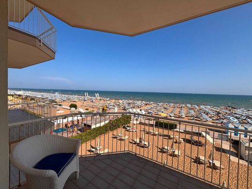 Appartement de luxe à vendre à Iesolo, 650 000 €, Photo 5