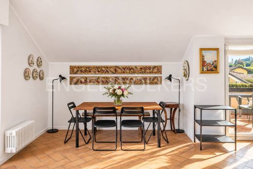Luxury Apartment for sale in Stresa, 485 000 €, Photo 5