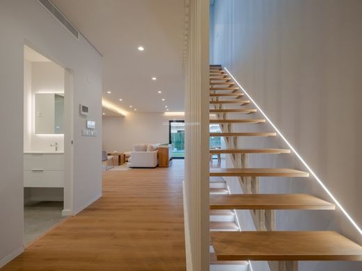 Maison de luxe à vendre à Seixal, 705 000 €, Photo 5