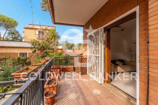 Luxury Apartment for sale in Rome, 550 000 €, Photo 6