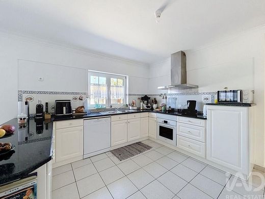 Maison de luxe à vendre à Marinha Grande, 405 000 €, Photo 7