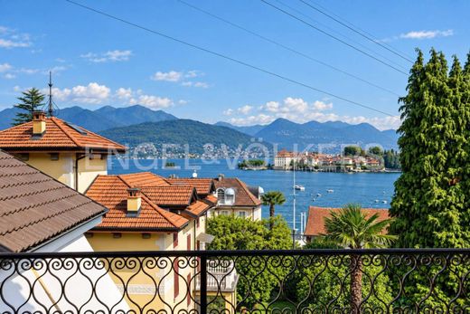 Luxury Apartment for sale in Stresa, 485 000 €, Photo 7