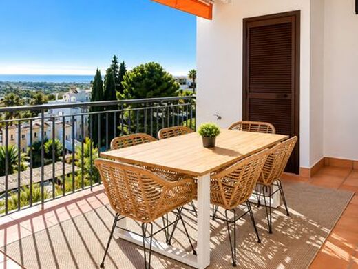 Luxury Apartment for sale in Benahavís, 459 000 €, Photo 1