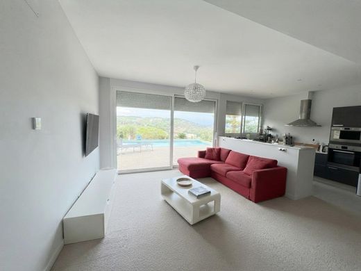 Maison de luxe à vendre à Sant Cebrià de Vallalta, 530 000 €, Photo 1