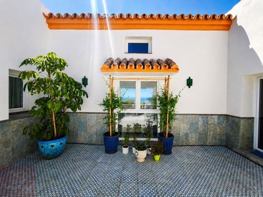 Luxury House for sale in Manilva, 1 395 000 €, Photo 4
