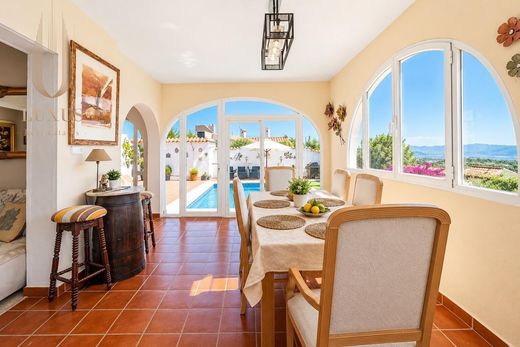Maison de luxe à vendre à La Nucia, 815 000 €, Photo 6