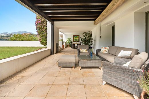 Luxury Apartment for sale in Benahavís, 745 000 €, Photo 6