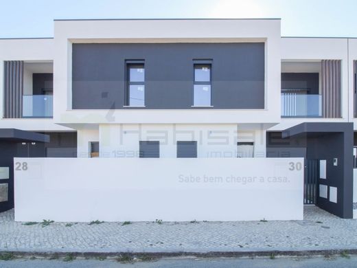 Maison de luxe à vendre à Almada, 690 000 €, Photo 2