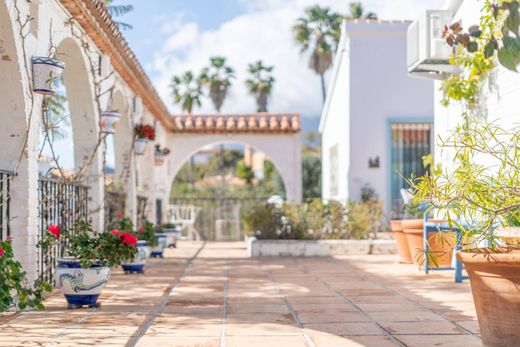Maison de luxe à vendre à Estepona, 1 295 000 €, Photo 2