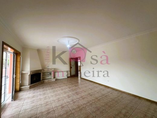 Luxury House for sale in Santa Maria Da Feira, 475 000 €, Photo 3