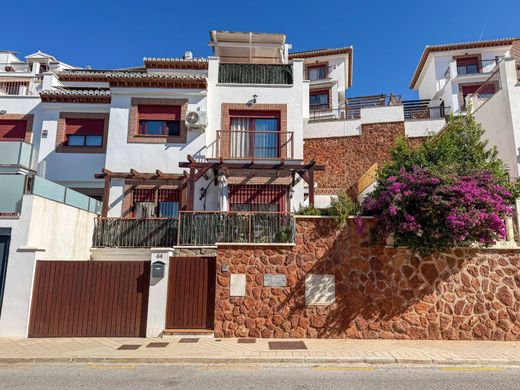 Luxury House for sale in Granada, 425 000 €, Photo 4