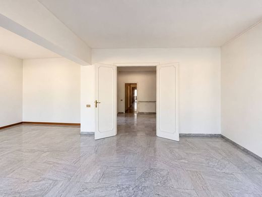 Luxury Apartment for sale in Rome, 1 395 000 €, Photo 5