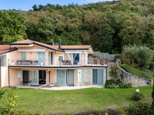 Luxury House for sale in Torri Del Benaco, 2 500 000 €, Photo 5