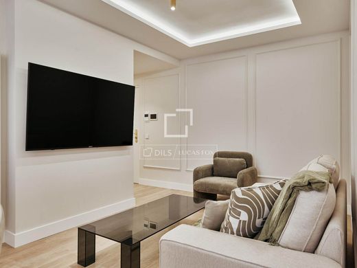 Luxury Apartment for sale in Madrid, 1 989 000 €, Photo 5