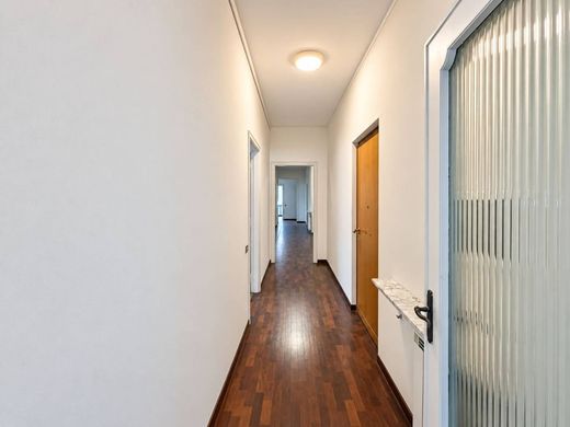 Luxury Apartment for sale in Rome, 1 395 000 €, Photo 6
