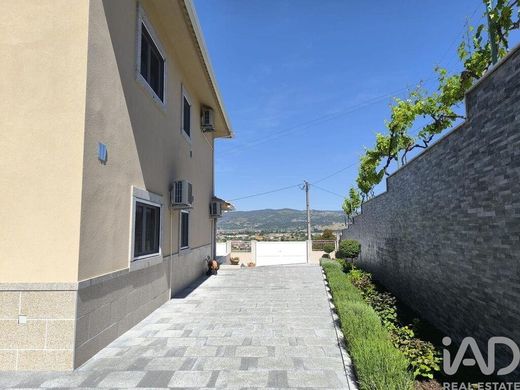 Maison de luxe à vendre à Chaves, 560 000 €, Photo 7