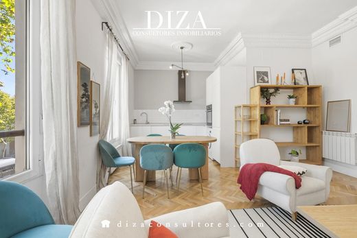 Luxury Apartment for sale in Madrid, 1 150 000 €, Photo 7