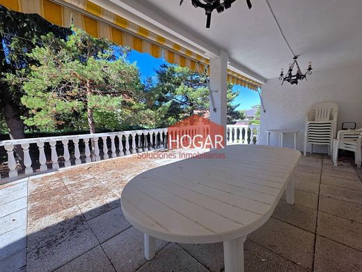 Maison de luxe à vendre à Ávila, 695 000 €, Photo 7
